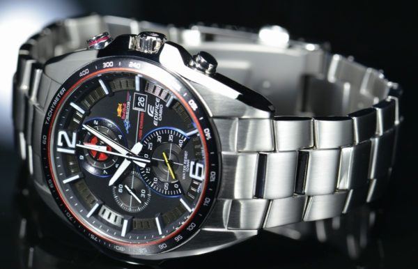 Nhận biết đâu là Casio Automatic Watch hàng thật và hàng giả