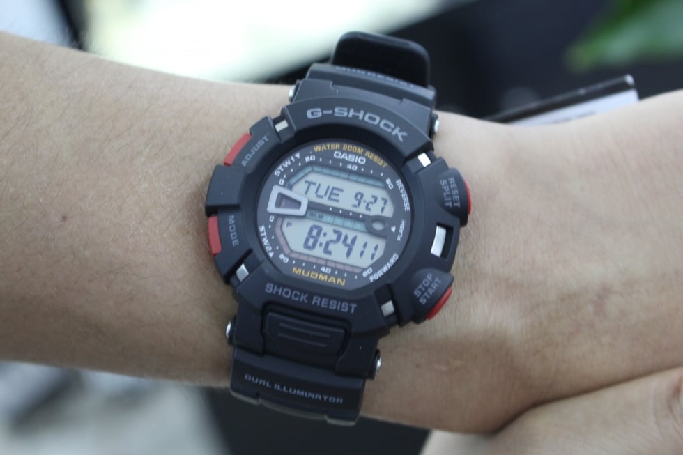 Phong cách thể thao khỏe khoắn đến từ đồng hồ CASIO G-SHOCK G-9000-1VDR 2