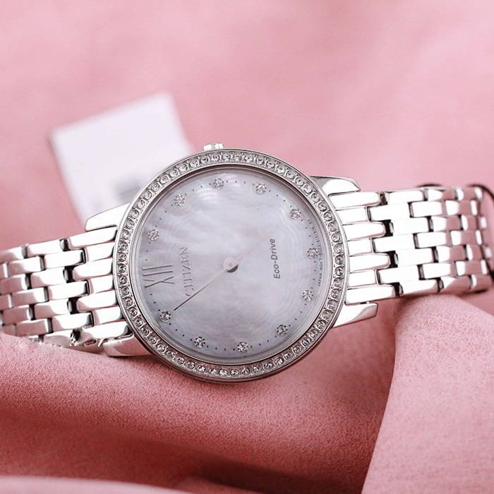 Top 5 đồng hồ Citizen nữ dây kim loại hot nhất 2019 2