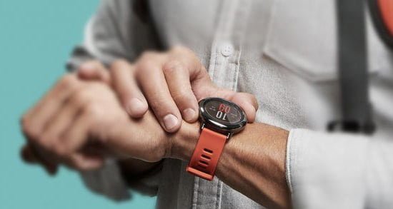 CÓ NÊN MUA ĐỒNG HỒ THÔNG MINH XIAOMI AMAZFIT PACE KHÔNG? 1