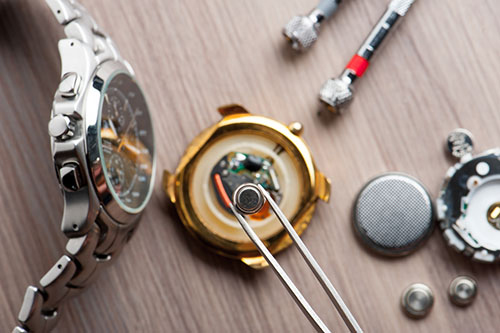 Thay Pin Đồng Hồ 10