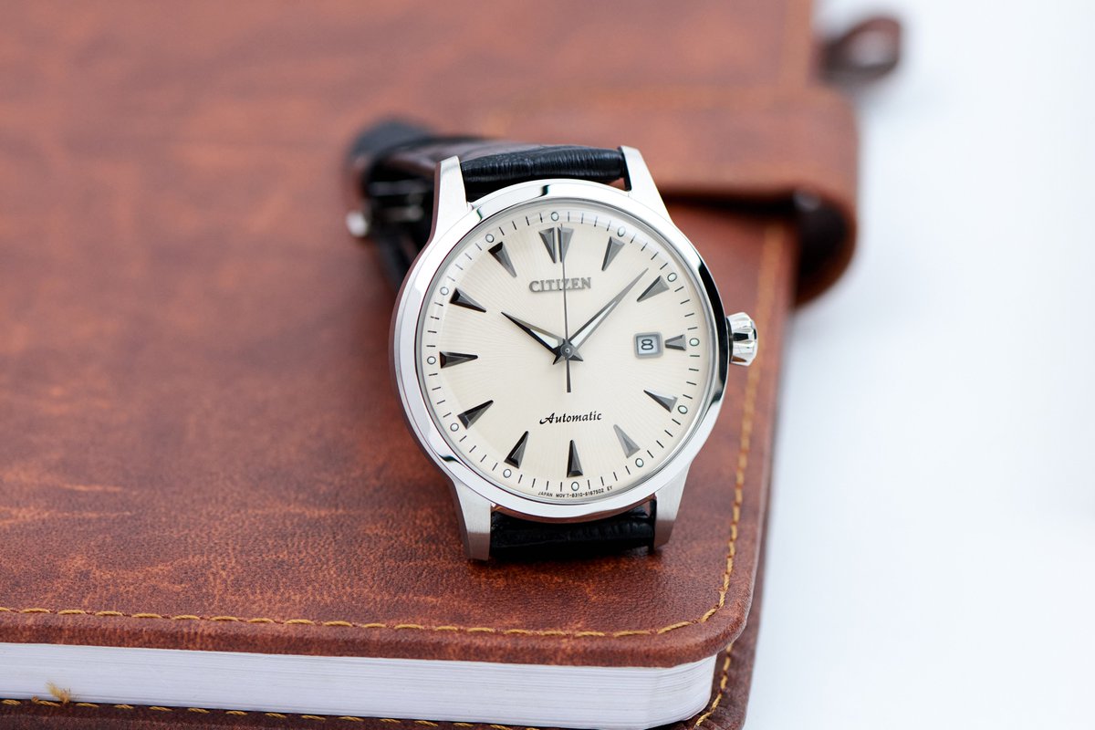 đồng hồ citizen sapphire