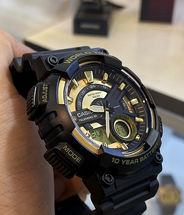 Casio AEQ-110BW-9AVDF – Orologio Analogico-Digitale Uomo – Quarzo – Cronografo