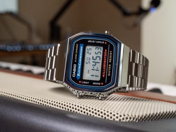 Đồng hồ Casio Alarm Chrono điện tử chính hãng