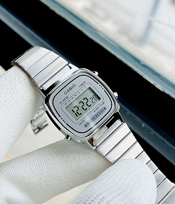 Hình ảnh đồng hồ Nữ Casio LA670WA-7DF Pin (Quartz) - Vuông - Dây Inox (Thép Không Gỉ) chính hãng