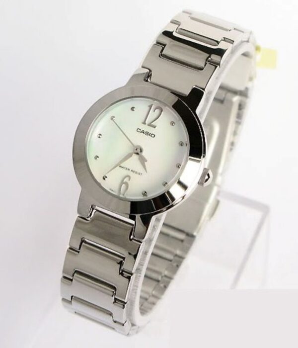 Hình ảnh đồng hồ Nữ Casio LTP-1191A-7ADF Pin (Quartz) - Tròn - Dây Inox (Thép Không Gỉ) chính hãng