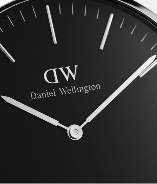 Hình ảnh đồng hồ Nữ Daniel Wellington DW00100151 Pin (Quartz) - Tròn - Dây Vải (Nato) chính hãng