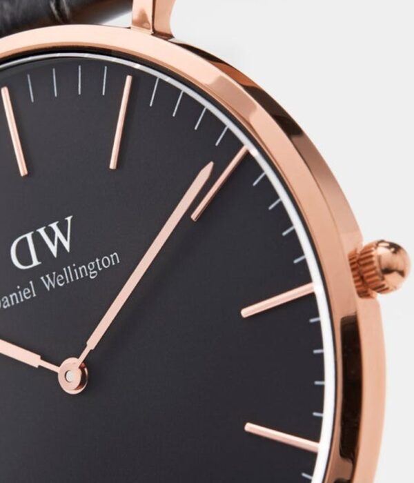 Hình ảnh đồng hồ Nữ Daniel Wellington DW00100273 Pin (Quartz) - Tròn - Dây Vải (Nato) chính hãng