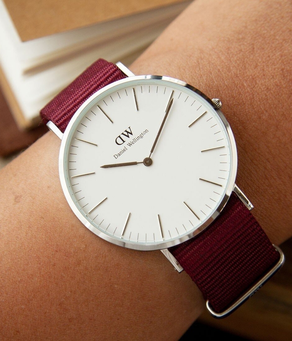 Hình ảnh đồng hồ Nam Daniel Wellington DW00100268 Pin (Quartz) - Tròn - Dây Vải (Nato) chính hãng