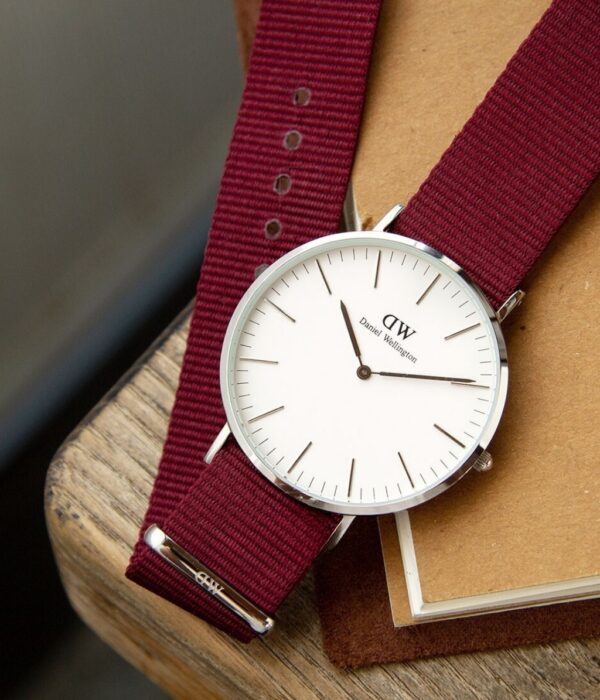 Hình ảnh đồng hồ Nam Daniel Wellington DW00100268 Pin (Quartz) - Tròn - Dây Vải (Nato) chính hãng