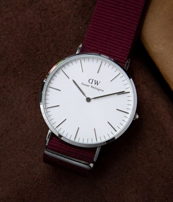Hình ảnh đồng hồ Nam Daniel Wellington DW00100268 Pin (Quartz) - Tròn - Dây Vải (Nato) chính hãng