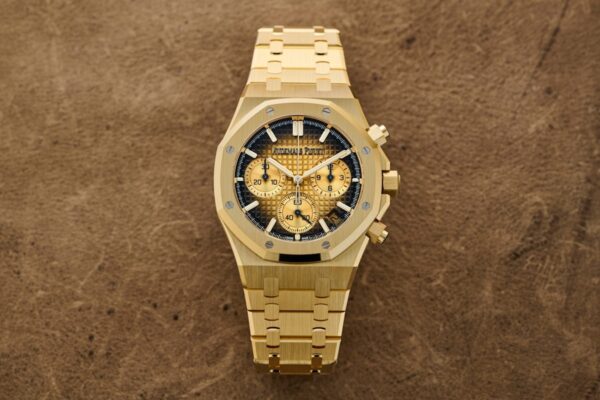 Royal Oak Selfwinding Chronograph 41mm In Yellow Gold Ref. 26240BA