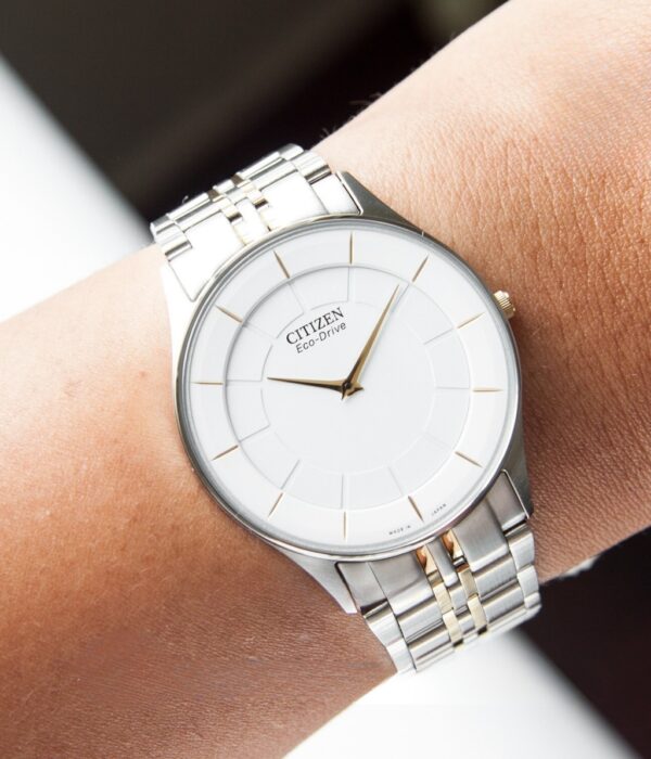 Hình ảnh đồng hồ Nam Citizen AR3014-56A Eco-Drive (Năng lượng ánh sáng) - Tròn - Dây Inox (Thép Không Gỉ) chính hãng