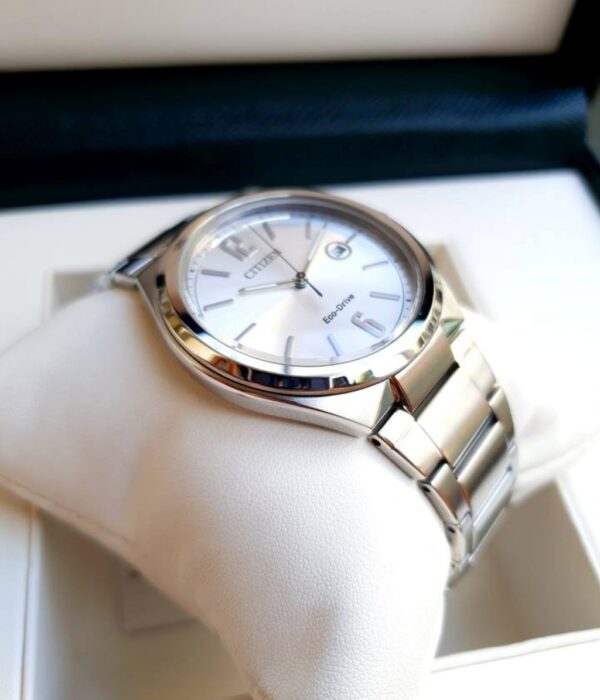 Hình ảnh đồng hồ Nam Citizen AW1370-51A Eco-Drive (Năng lượng ánh sáng) - Tròn - Dây Inox (Thép Không Gỉ) chính hãng