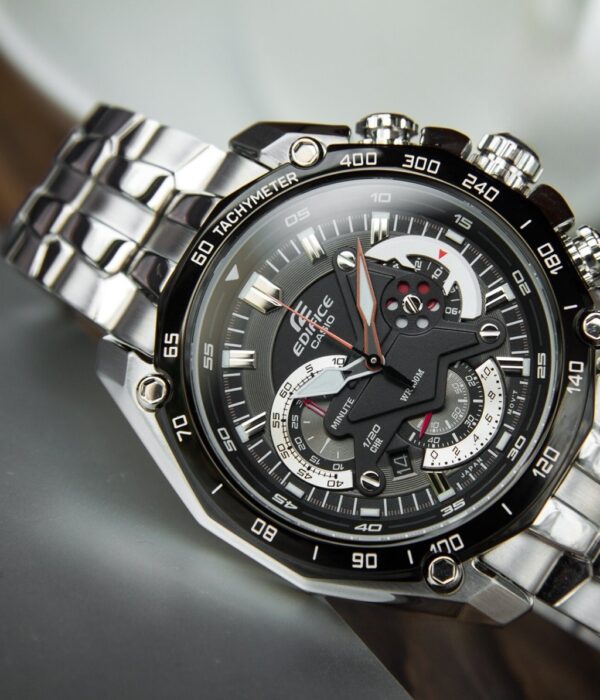 Hình ảnh đồng hồ Nam Casio EF-550D-1AVUDF Pin (Quartz) - Tròn - Dây Inox (Thép Không Gỉ) chính hãng