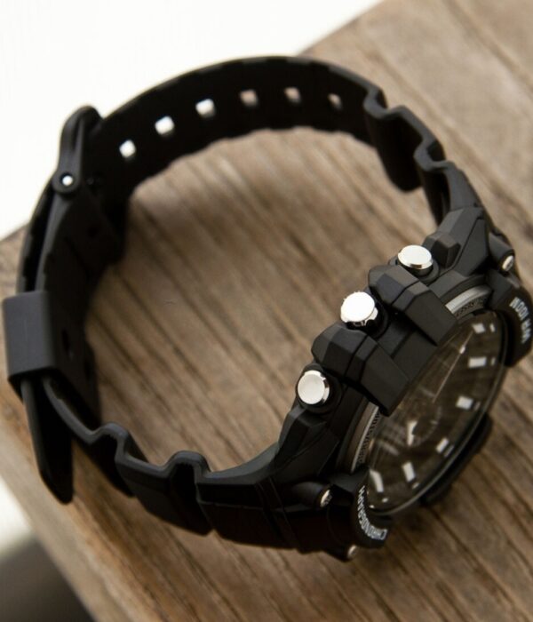 Hình ảnh đồng hồ Nam Casio MCW-110H-1AVDF Pin (Quartz) - Tròn - Dây Cao Su (Nhựa) chính hãng