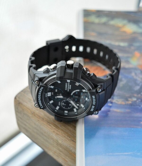 Hình ảnh đồng hồ Nam Casio MCW-110H-1AVDF Pin (Quartz) - Tròn - Dây Cao Su (Nhựa) chính hãng