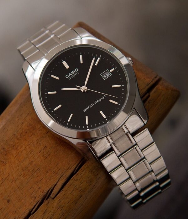 Hình ảnh đồng hồ Nam Casio MTP-1141A-1ARDF Pin (Quartz) - Tròn - Dây Inox (Thép Không Gỉ) chính hãng