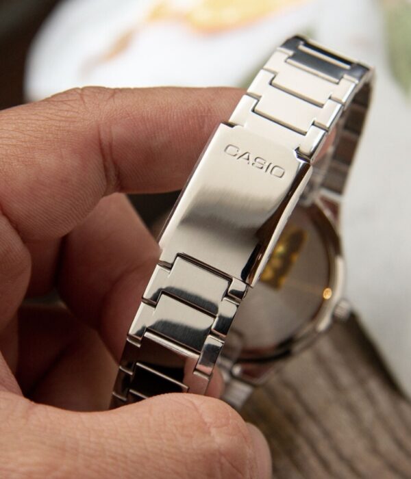 Hình ảnh đồng hồ Nam Casio MTP-1170A-2ARDF Pin (Quartz) - Tròn - Dây Inox (Thép Không Gỉ) chính hãng