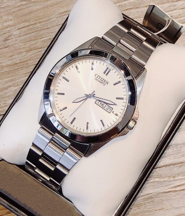Hình ảnh đồng hồ Nam Citizen BF0580-57A Pin (Quartz) - Tròn - Dây Inox (Thép Không Gỉ) chính hãng