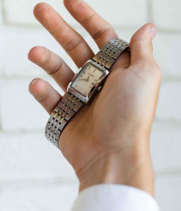 Hình ảnh đồng hồ Nam Citizen BH1671-55A Pin (Quartz) - Vuông - Dây Inox (Thép Không Gỉ) chính hãng