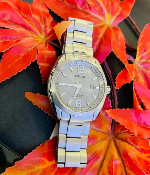 Hình ảnh đồng hồ Nam Citizen BM7081-51A Eco-Drive (Năng lượng ánh sáng) - Tròn - Dây Inox (Thép Không Gỉ) chính hãng