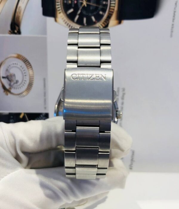 Hình ảnh đồng hồ Nam Citizen BM7081-51A Eco-Drive (Năng lượng ánh sáng) - Tròn - Dây Inox (Thép Không Gỉ) chính hãng