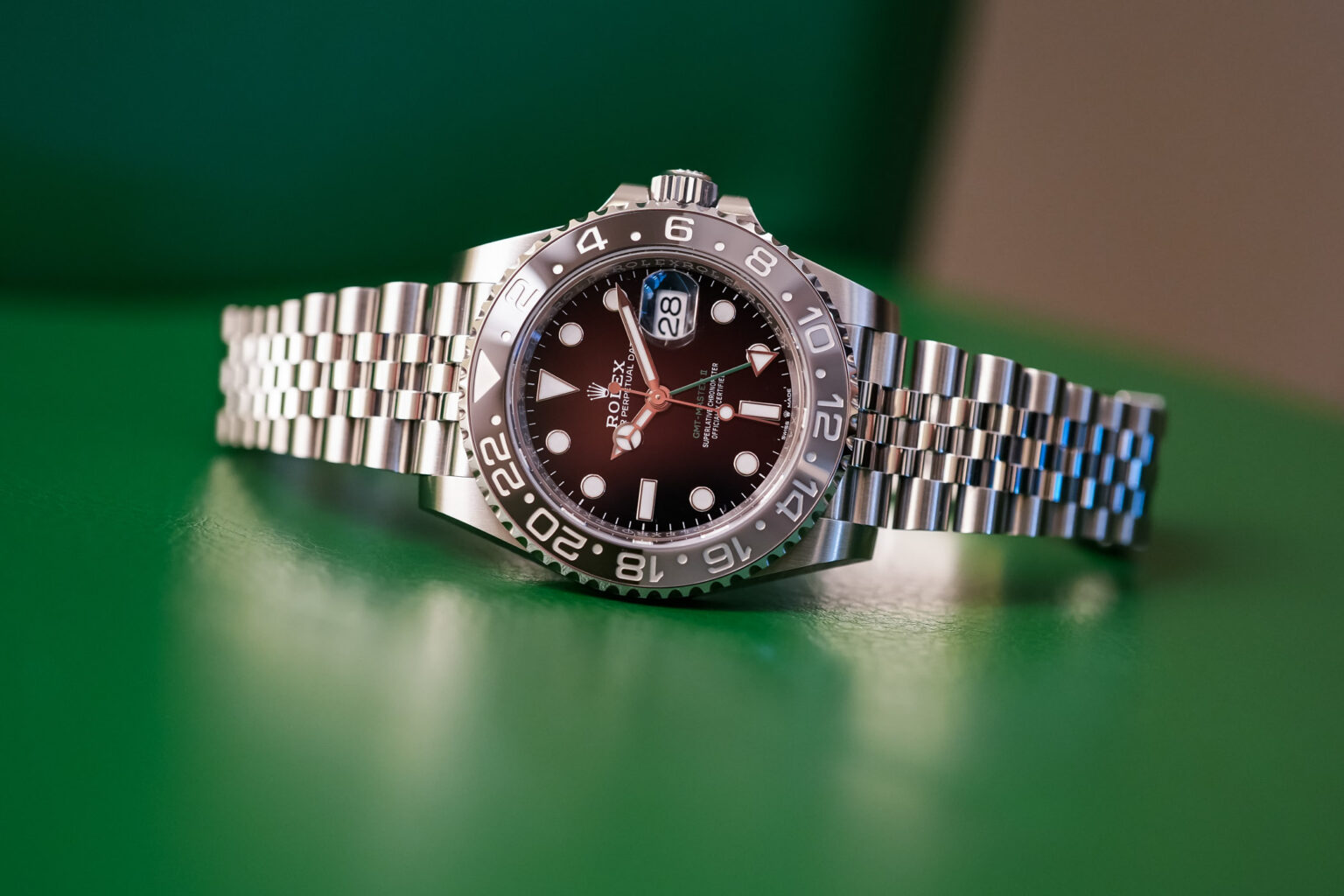 Top Đồng Hồ Du Lịch & GMT 2024: Đánh Giá Nổi Bật Tại Tuần Lễ Geneva 5
