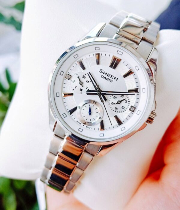 Hình ảnh đồng hồ Nữ Casio SHE-3060D-7AUDR Pin (Quartz) - Tròn - Dây Inox (Thép Không Gỉ) chính hãng