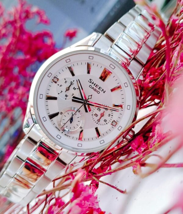 Hình ảnh đồng hồ Nữ Casio SHE-3060D-7AUDR Pin (Quartz) - Tròn - Dây Inox (Thép Không Gỉ) chính hãng