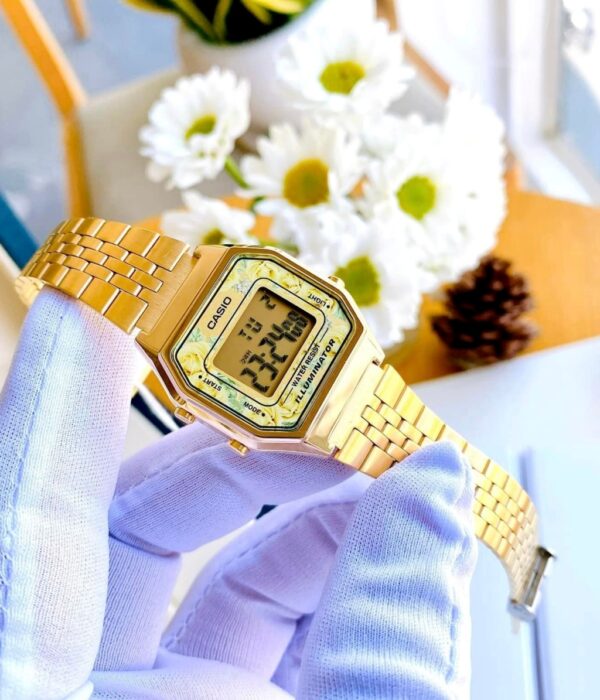 Hình ảnh đồng hồ Nữ Casio LA680WGA-9CDF Pin (Quartz) - Vuông - Dây Inox (Thép Không Gỉ) chính hãng