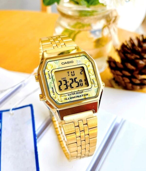Hình ảnh đồng hồ Nữ Casio LA680WGA-9CDF Pin (Quartz) - Vuông - Dây Inox (Thép Không Gỉ) chính hãng