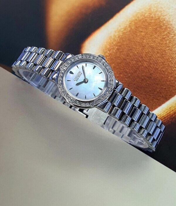 Hình ảnh đồng hồ Nữ Citizen EW9820-54D Eco-Drive (Năng lượng ánh sáng) - Tròn - Dây Inox (Thép Không Gỉ) chính hãng
