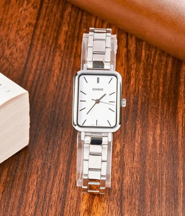 Đồng hồ Casio LTP-V009D-7EUDF Nữ máy Pin (Quartz) Dây Inox (Thép Không Gỉ) mặt Vuông chính hãng