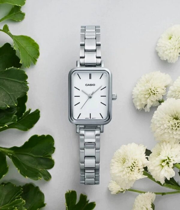 Đồng hồ Casio LTP-V009D-7EUDF Nữ máy Pin (Quartz) Dây Inox (Thép Không Gỉ) mặt Vuông chính hãng