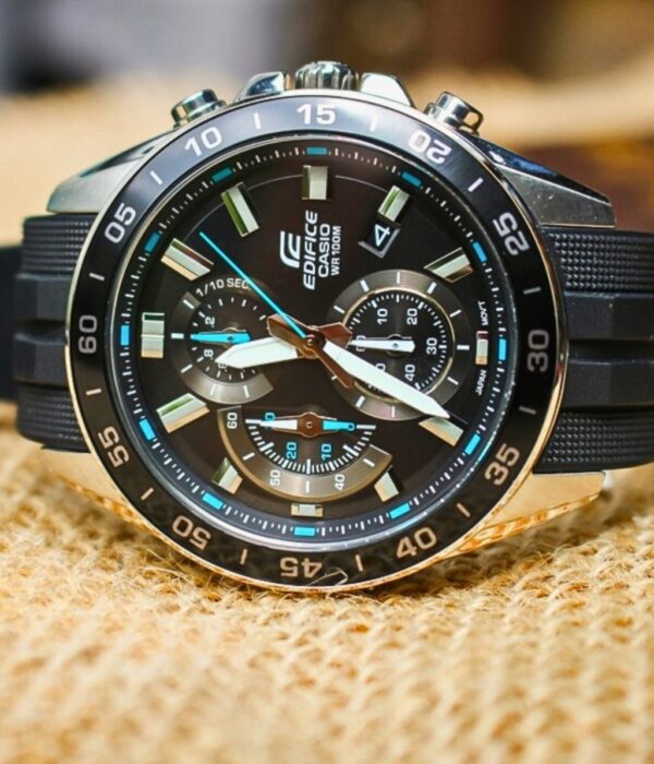 Đồng hồ Casio EFV-550P-1AVUDF Nam máy Pin (Quartz) Dây Cao Su (Nhựa) mặt Tròn chính hãng