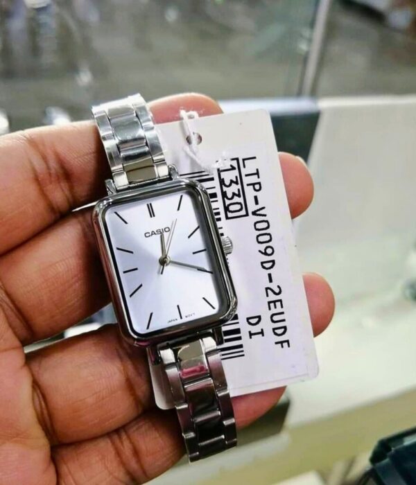 Đồng hồ Casio LTP-V009D-2EUDF Nữ máy Pin (Quartz) Dây Inox (Thép Không Gỉ) mặt Vuông chính hãng