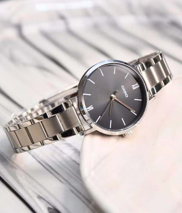 Đồng hồ Casio LTP-VT02D-1AUDF Nữ máy Pin (Quartz) Dây Inox (Thép Không Gỉ) mặt Tròn chính hãng