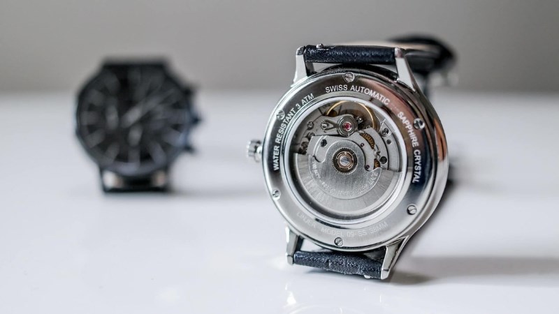Đồng Hồ Swiss Movement Là Gì? Đặc Điểm Và Cách Nhận Biết Dòng Đồng Hồ Đẳng Cấp Từ SHOPDONGHO
