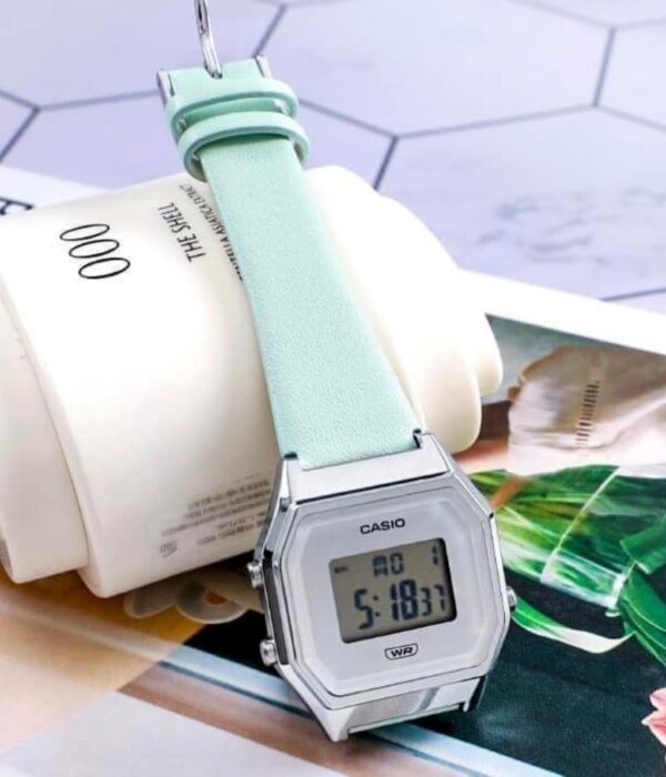Đồng hồ Casio LA680WEL-3DF Nữ máy Pin (Quartz) Dây Da mặt Vuông chính hãng