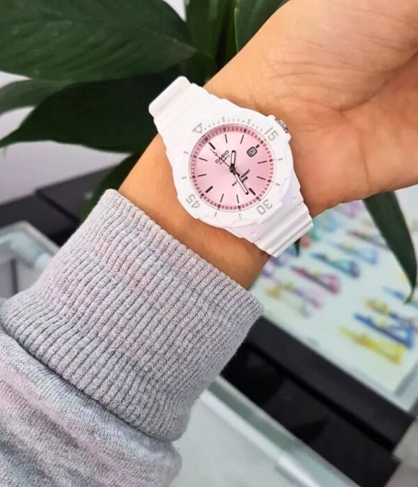 Đồng hồ Casio LRW-200H-4E3VDF Nữ máy Pin (Quartz) Dây Cao Su (Nhựa) mặt Tròn chính hãng