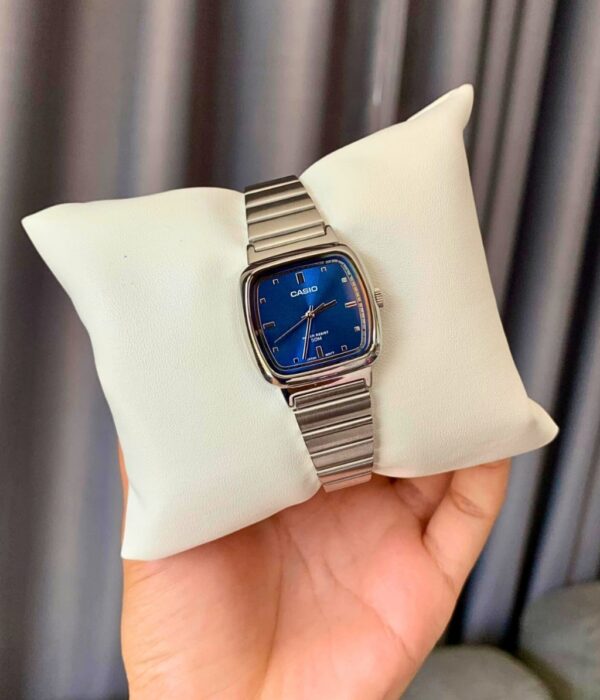 Đồng hồ Casio LTP-B140D-2AVDF Nữ máy Pin (Quartz) Dây Inox (Thép Không Gỉ) mặt Vuông chính hãng