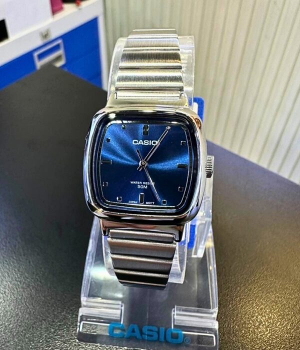 Đồng hồ Casio LTP-B140D-2AVDF Nữ máy Pin (Quartz) Dây Inox (Thép Không Gỉ) mặt Vuông chính hãng