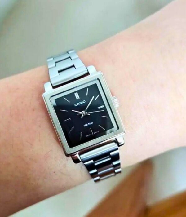 Đồng hồ Casio LTP-E176D-1AVDF Nữ máy Pin (Quartz) Dây Inox (Thép Không Gỉ) mặt Vuông chính hãng