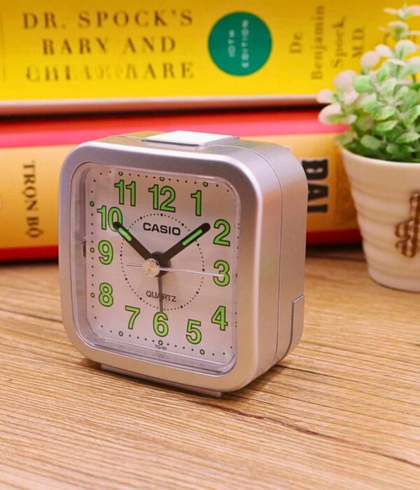 Đồng hồ Casio TQ-141-8DF 0 máy Pin (Quartz) 0 mặt Vuông chính hãng
