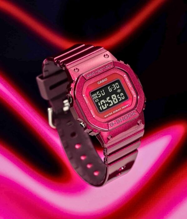 Đồng hồ Casio GMD-S5600RB-4DR Nam máy Pin (Quartz) Dây Nhựa mặt Vuông chính hãng