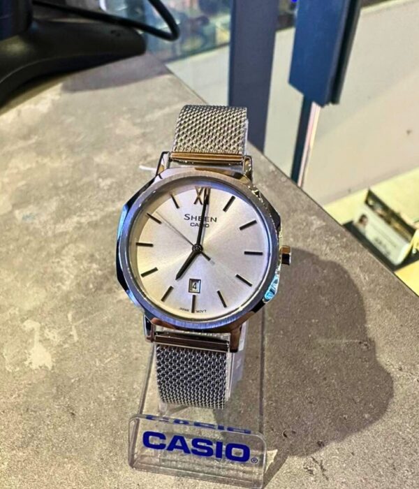 Đồng hồ Casio SHE-4554M-7AUDF Nữ máy Pin (Quartz) Dây Lưới mặt Bát Giác chính hãng