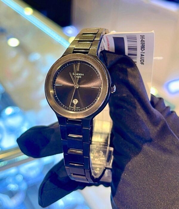 Đồng hồ Casio SHE-4559BD-1AUDF Nữ máy Pin (Quartz) Dây Inox (Thép Không Gỉ) mặt Tròn chính hãng