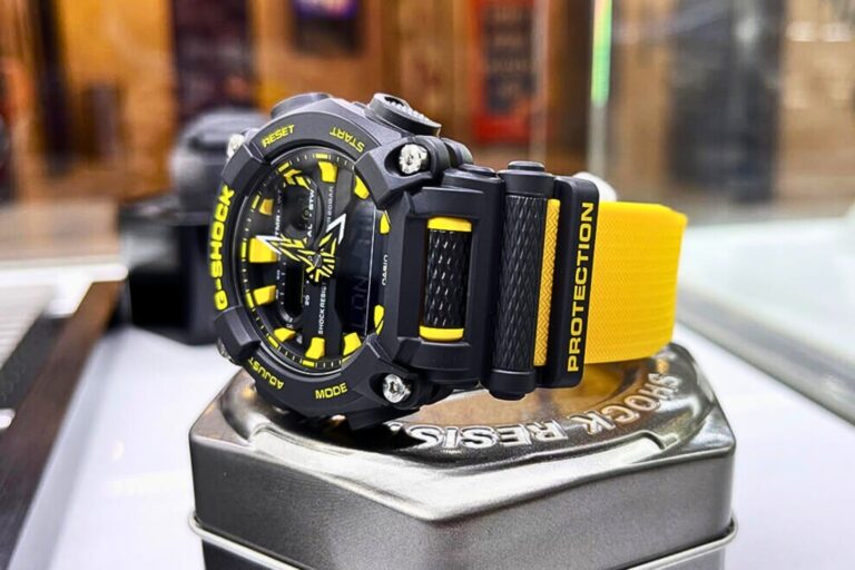 Đồng Hồ Casio Nam G-Shock GA-900A-1A9DR 2
