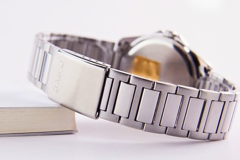 Đồng Hồ Casio Nam MTP-1370D-2AVDF 4
